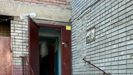  Шесть человек пострадали при падении лифта в Семее