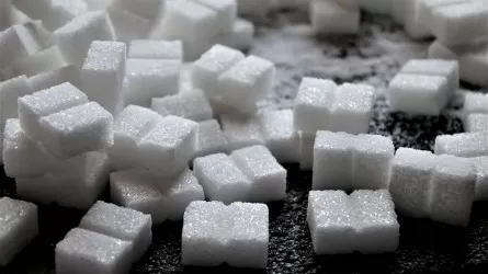 В РК утвердили правила подтверждения целевого назначения сахара, ввозимого для переработки