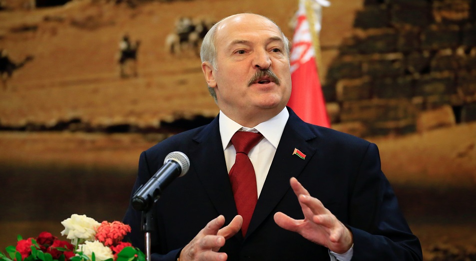 Лукашенко планирует расширить функции КГБ 