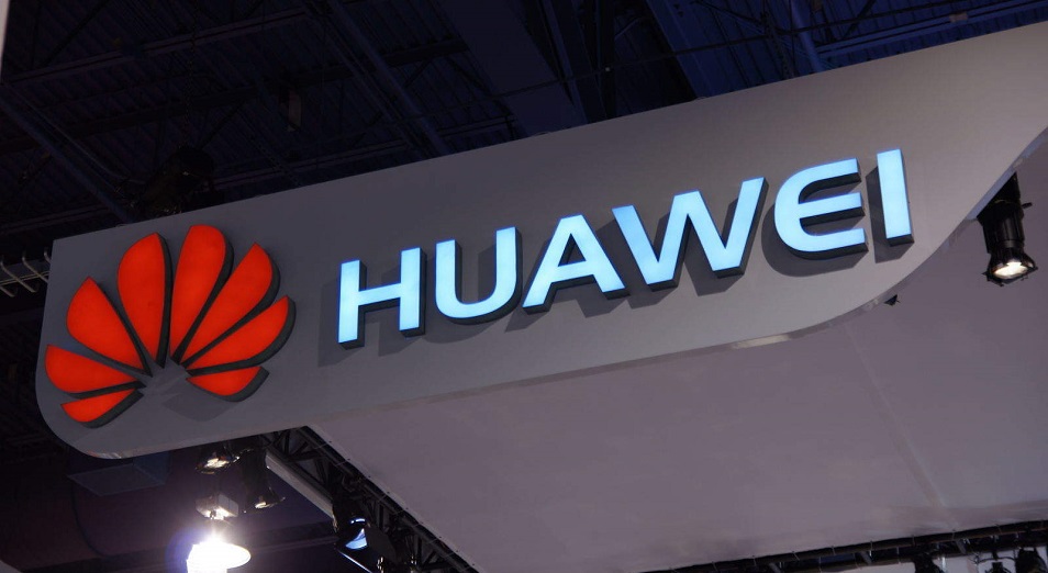 Huawei отправила сотрудников из России в Казахстан – СМИ  