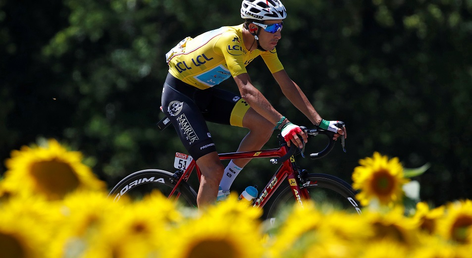 «Тур де Франс»: ветер «Астане» не помеха