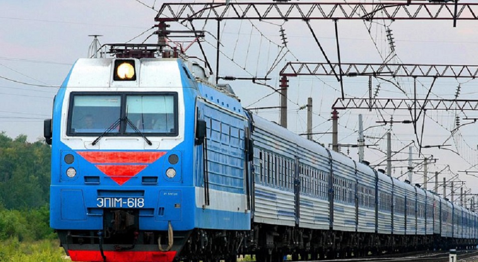 «БРК-Лизинг» привлек 2,3 млрд рублей на приобретение российских пассажирских вагонов 