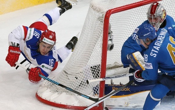 ЧМ по хоккею: Казахстан в матче с Норвегией "подкосили" удаления 