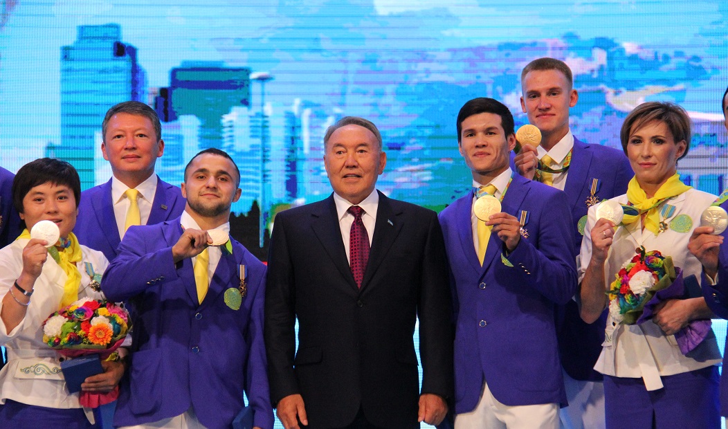 Президент Казахстана пожелал олимпийцам не забывать о тренировках