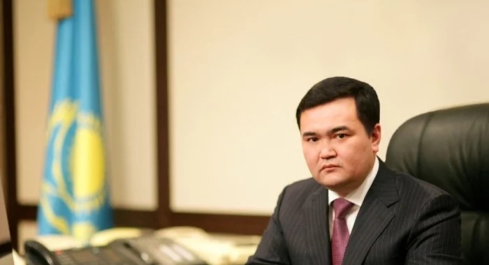 Водителям Казахстана пообещали больше классных дорог