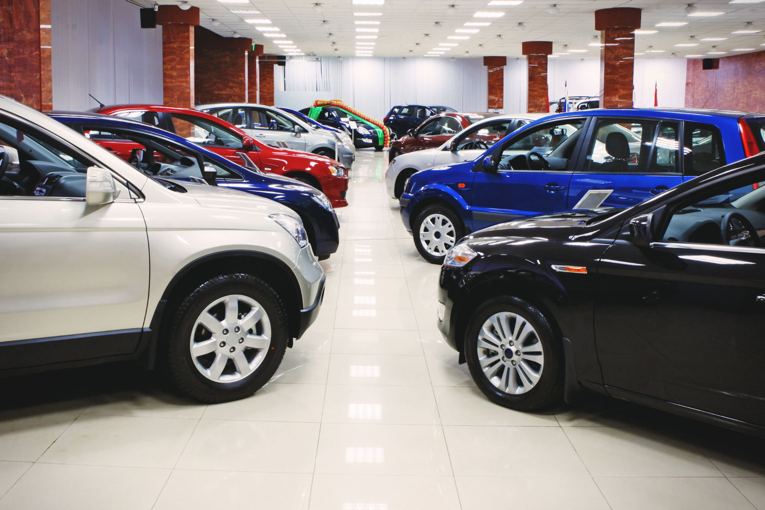 По итогам восьми месяцев 2018 года казахстанцы приобрели свыше 36,1 тысячи новых легковых автомобилей