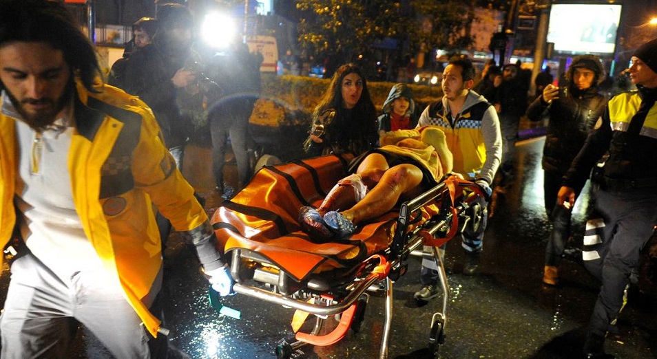 Теракт в Стамбуле унес жизни 39 человек 