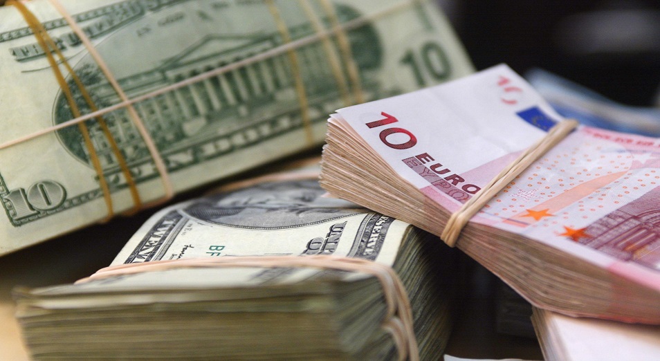 Количество выявленных в 2020 году фальшивых денег в РФ выросло на 17%