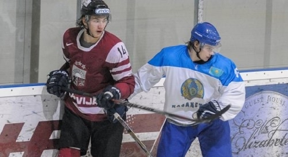 МЧМ-2017 по хоккею: Казахстан почти догнал Францию