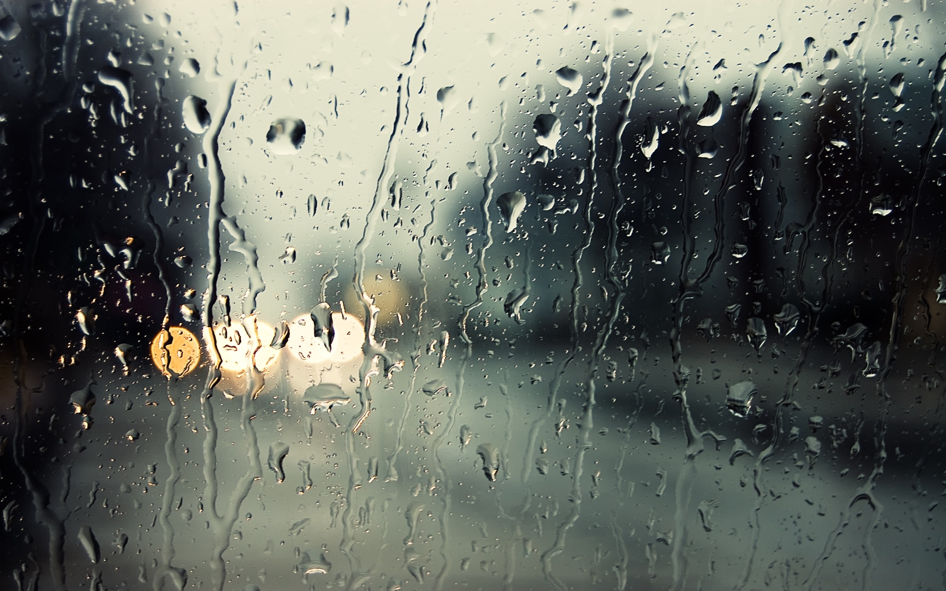 Погода в Казахстане: дожди ожидаются на большей части страны