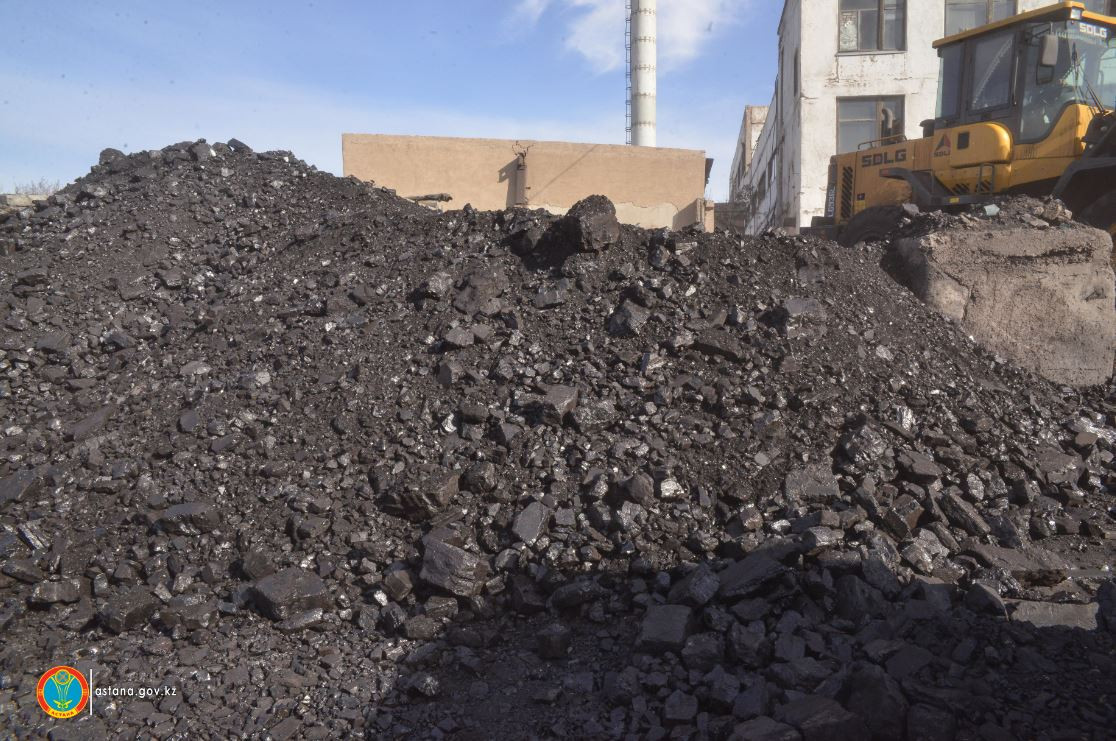В Астану за три дня поступило более 5000 тонн угля