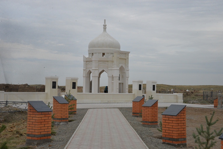 В Павлодарской области открыли мавзолей Мусы Шорманова