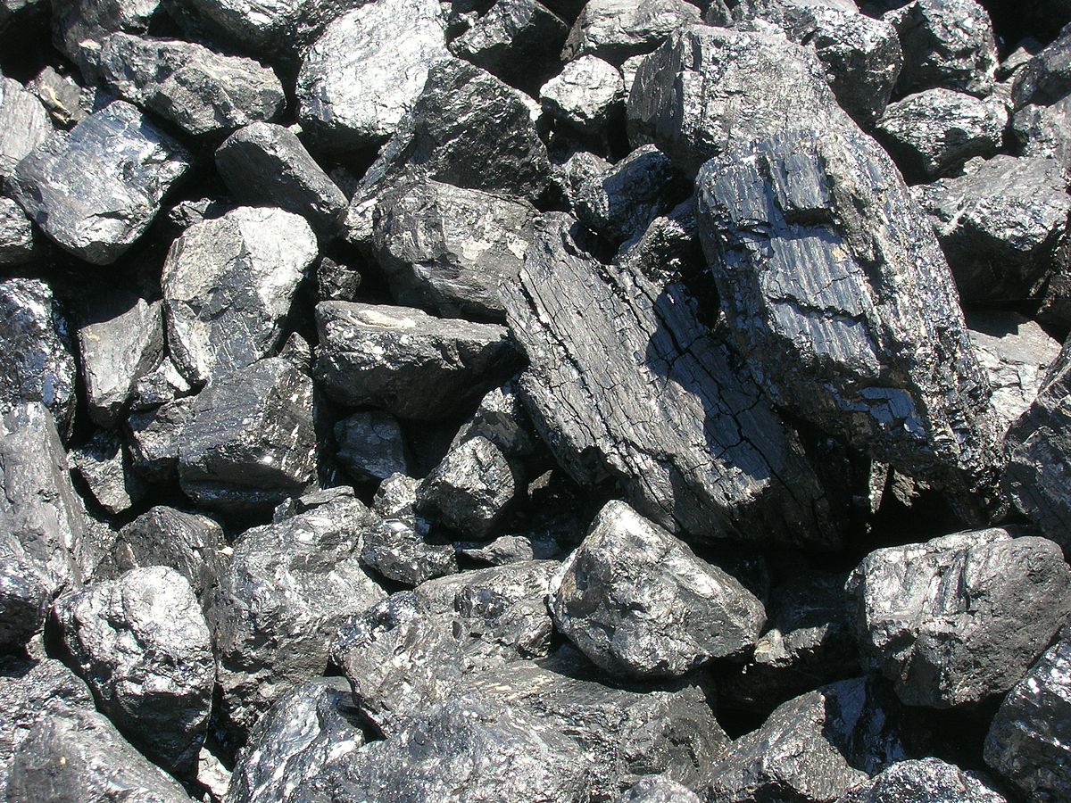 Продавцы взвинтили цены на уголь на севере Казахстана