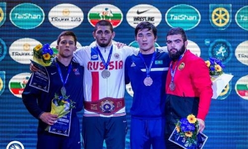 Казахстанец завоевал «бронзу» чемпионата мира среди юниоров в Словакии