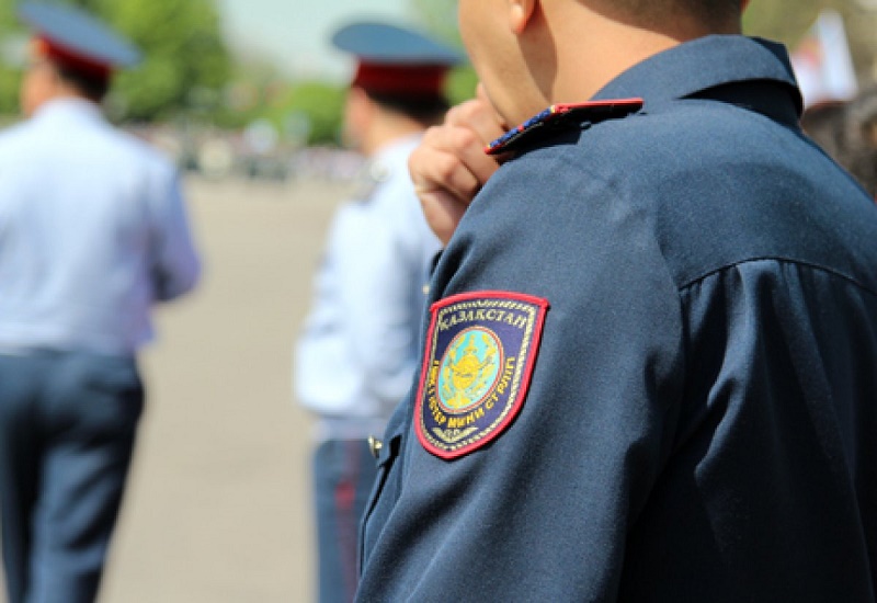 Усиленно патрулируют улицы Алматы после резонансного убийства фигуриста Дениса Тена