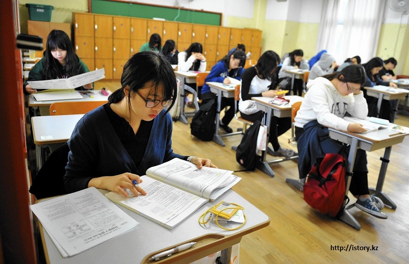 Сингапур и Южная Корея предоставляют образовательные гранты