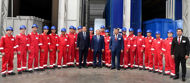 Президент РК посетил завод ТОО "Жигермунайсервис"