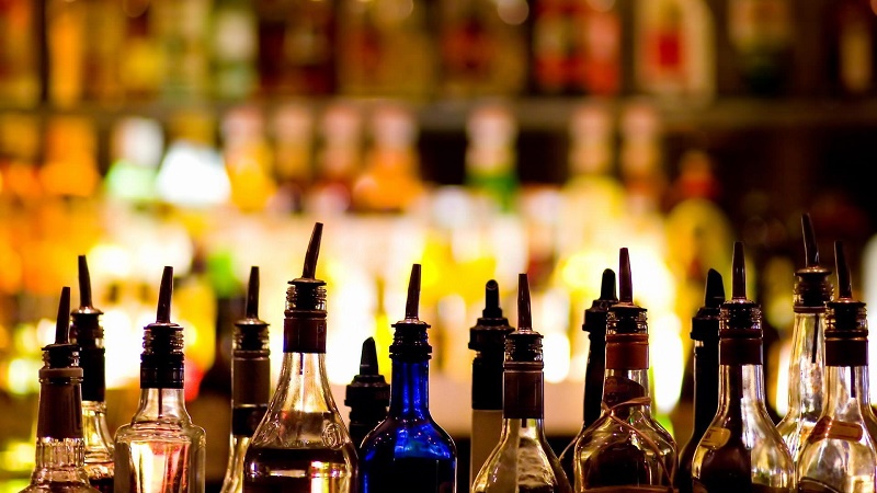 Службой КГД изъято 8,5 млн бутылок суррогатной алкогольной продукции