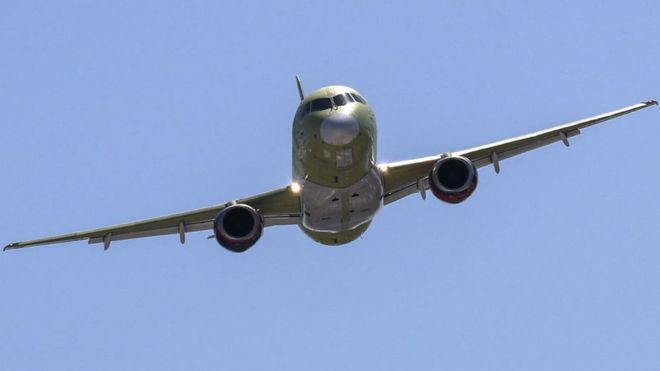 Казахстан не ведет переговоры с Россией о покупке самолетов Sukhoi Superjet 100
