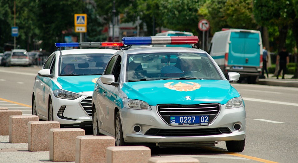 Что стоит за митингами в Алматы и Нур-Султане