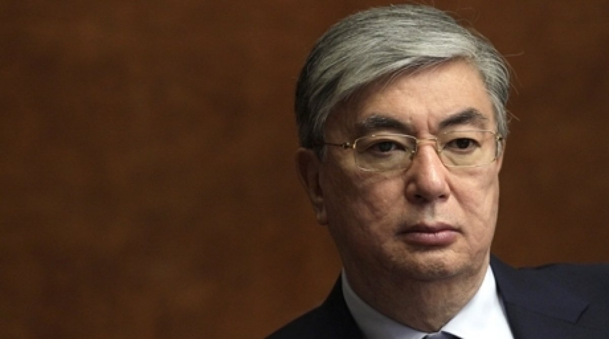 Обязанности президента Казахстана до выборов будет исполнять спикер сената Парламента Касым-Жомарт Токаев 