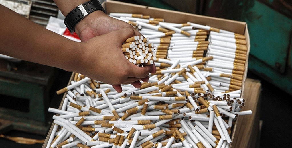 Более 800 тысяч пачек контрабандных сигарет задержали в Атырау