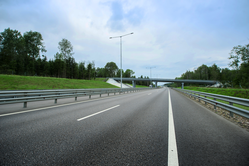 Свыше 200 км автодорог планируется открыть до конца года 