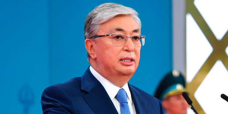 Президент Казахстана принял председателя сената Парламента Даригу Назарбаеву