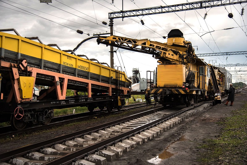 Более 730 км железнодорожного полотна отремонтируют в 2019 году 