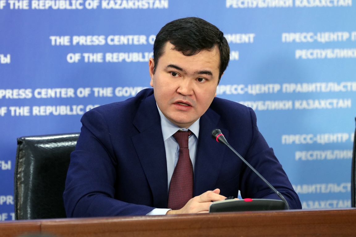 Касым-Жомарт Токаев рекомендовал на должность акима Карагандинской области Жениса Касымбека