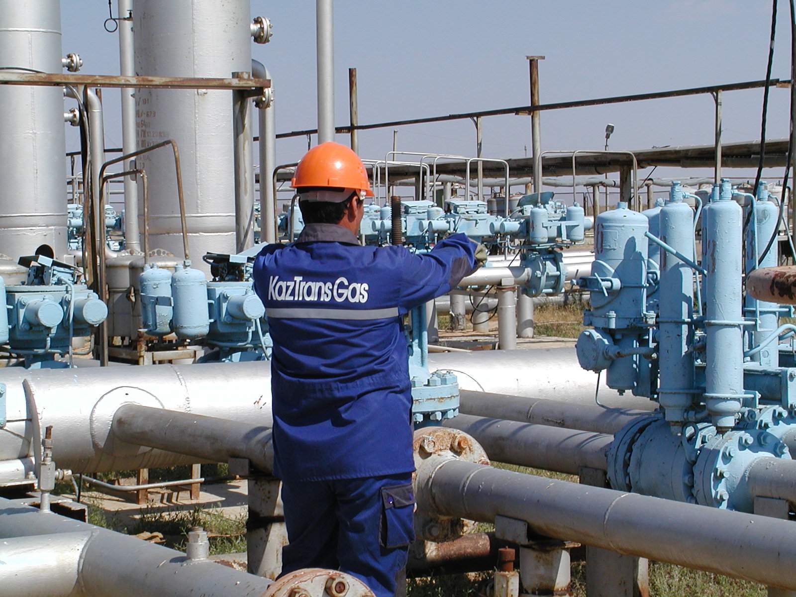 "КазТрансГаз" возобновил транзит газа из Туркмении в Россию