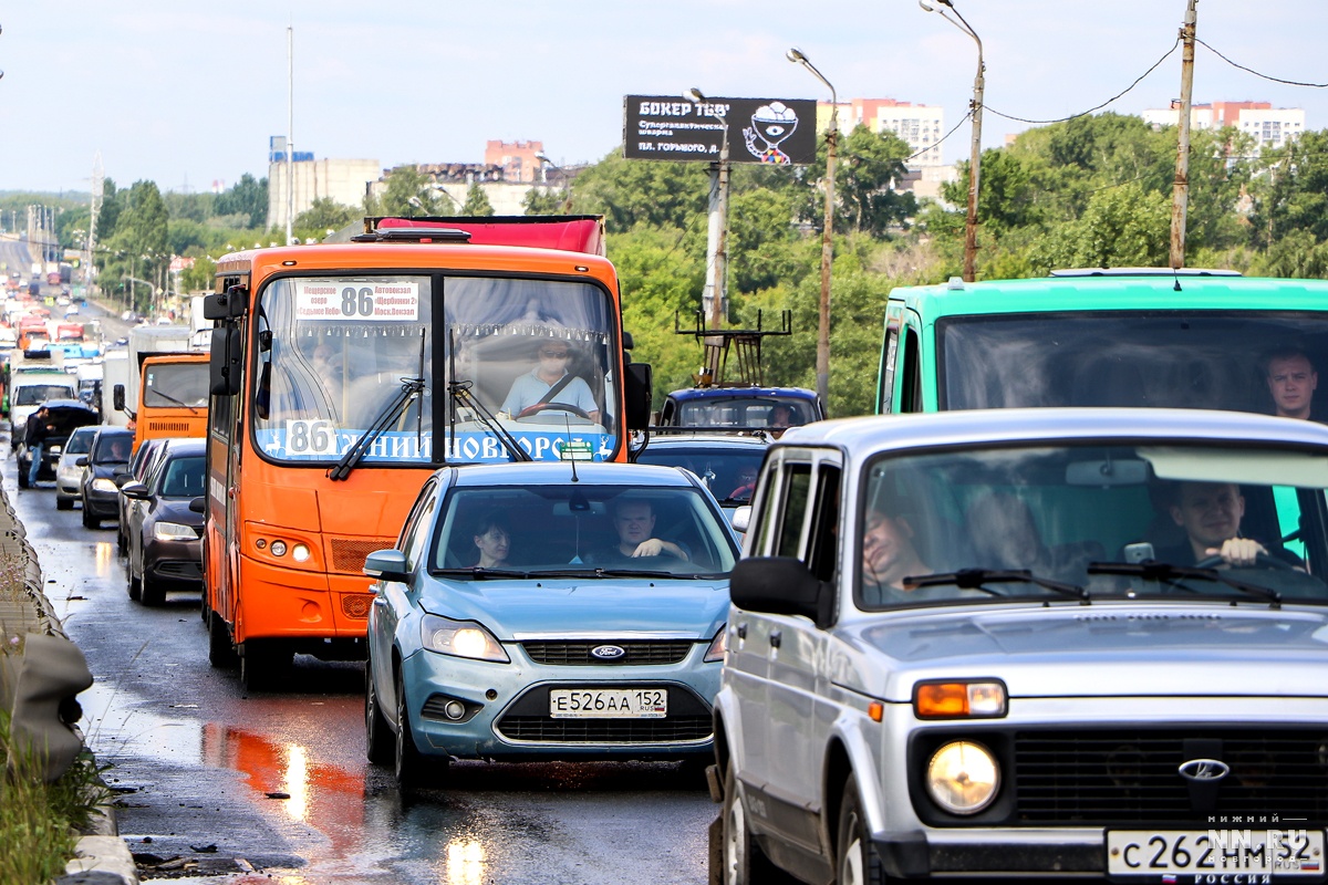 Президент Казахстана подписал поправки в законодательные акты по вопросам транспорта