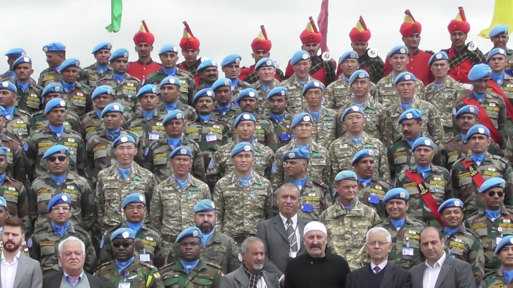 120 казахстанских военнослужащих миротворческой роты в Ливане награждены медалями