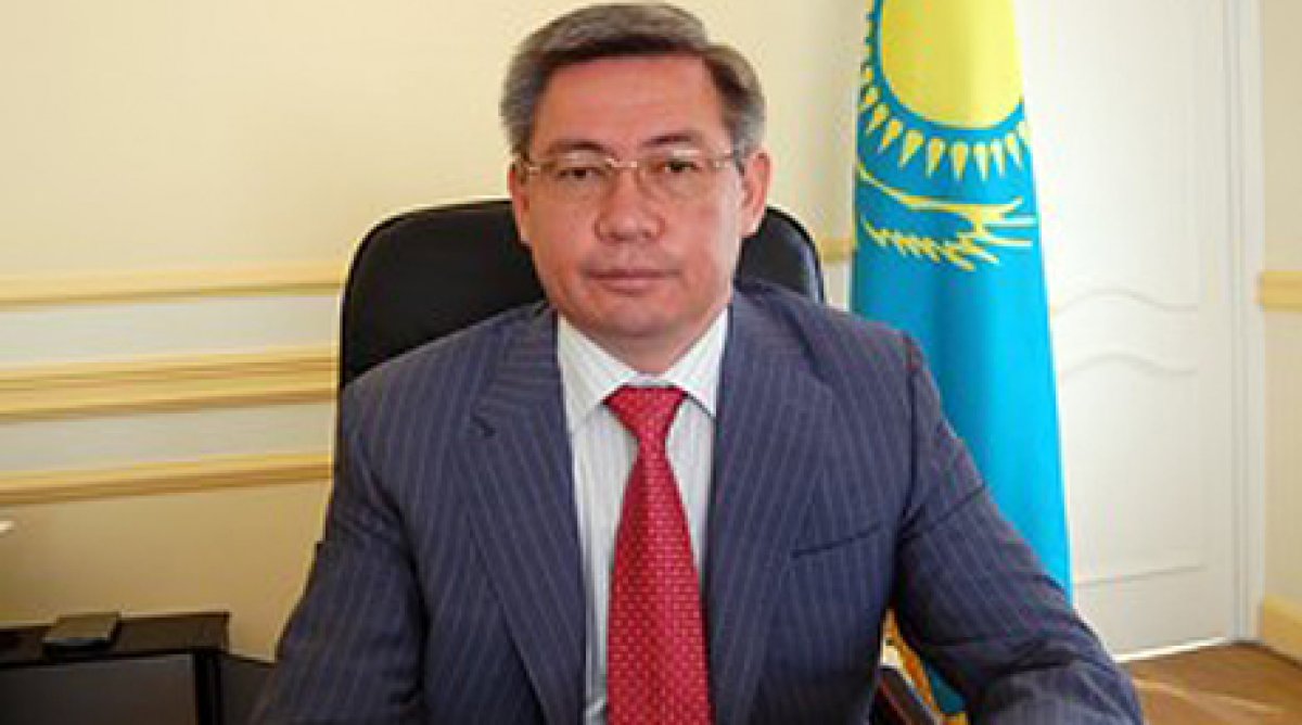 Посол Казахстана в Узбекистане временно отстранен от исполнения должностных полномочий – указ