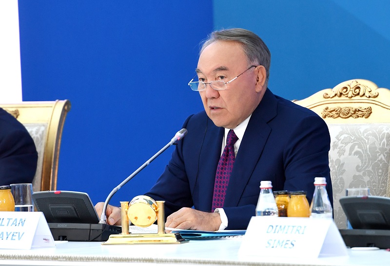 Нурсултан Назарбаев – о транзите власти в РК: "Это не такой уникальный случай"