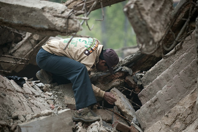 В Дели при обрушении здания погибли пять человек