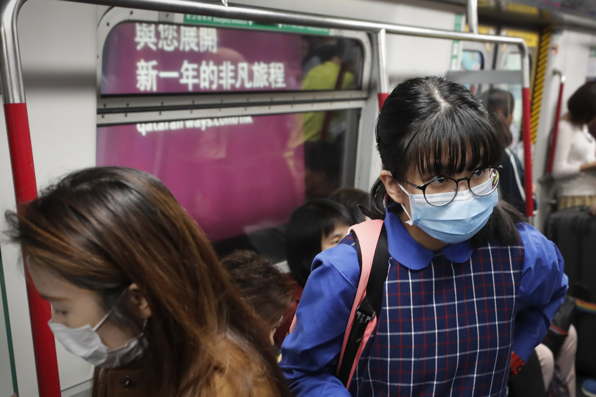 500 пассажиров из Китая проверили на наличие атипичной пневмонии