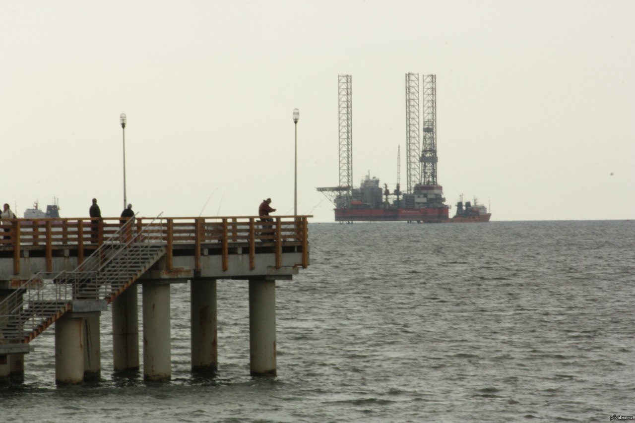 На норвежской нефтедобывающей платформе в Северном море возник пожар