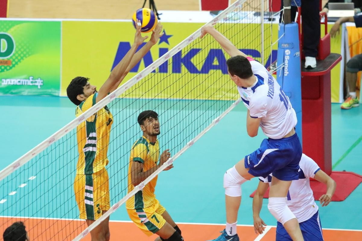 Казахстанские волейболисты не прошли в полуфинал ЧА в Мьянме