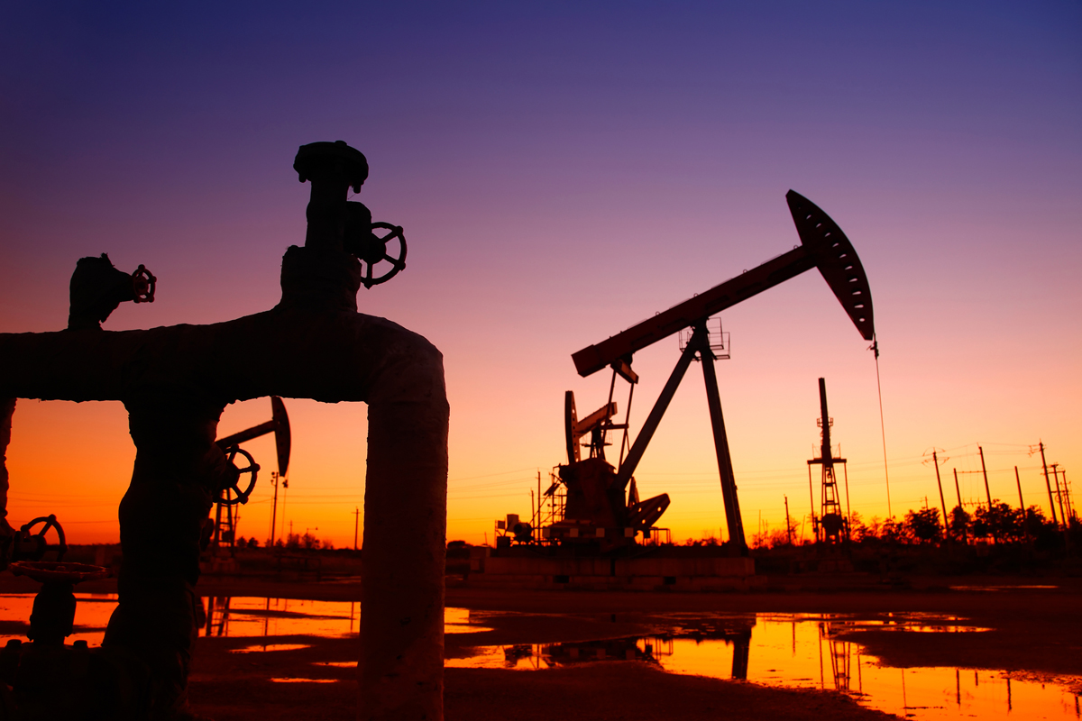 Эксперты назвали причины резкого снижения цен на нефть 