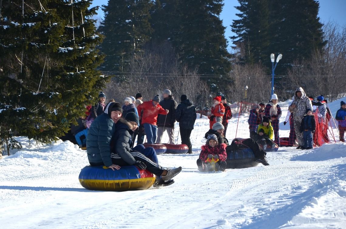 Почти четыре тысячи жителей ВКО приняли участие в открытии зимнего сезона на горнолыжных курортах