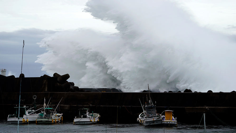 Тайфун в Японии: число погибших достигло 21 человека