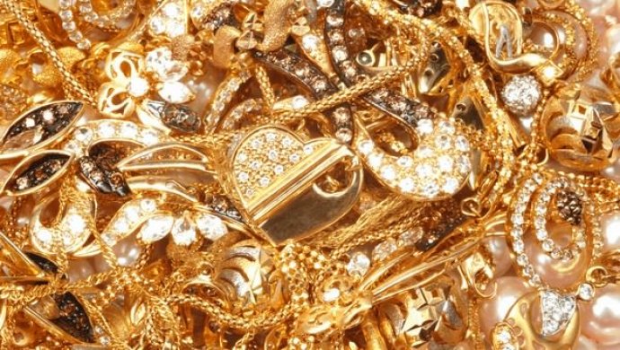 Золотые изделия на 3 млн тенге похитили в Усть-Каменогорске