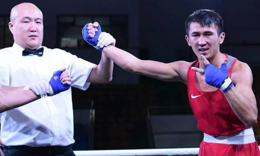 Три бронзы завоевали казахстанские боксеры в полуфинале турнира в Венгрии