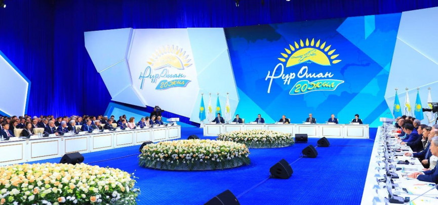 Правительство и акимы должны решать проблемы в конструктивном ключе – Нурсултан Назарбаев