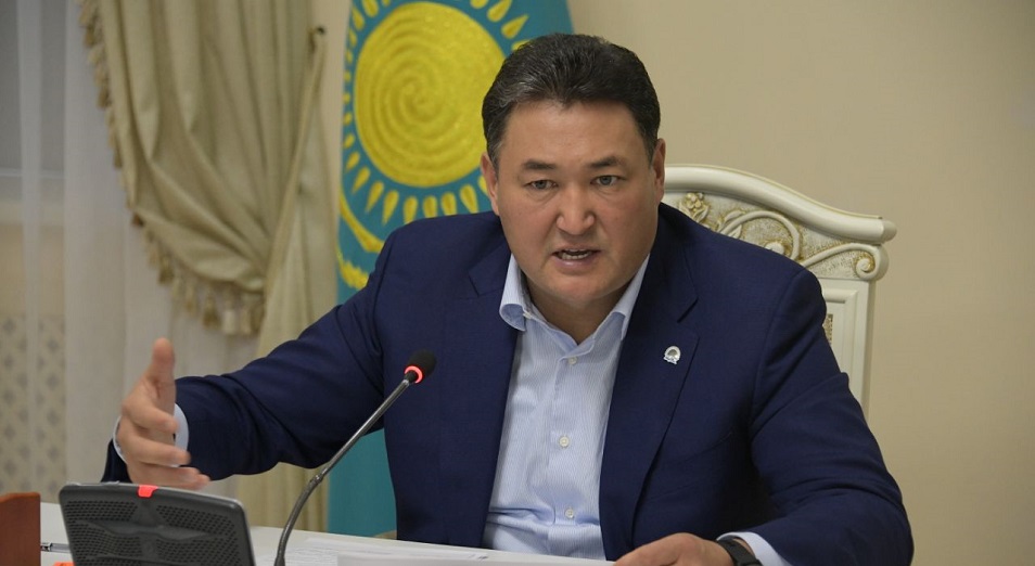 Экс-акиму Павлодарской области продлили домашний арест до 13 мая 