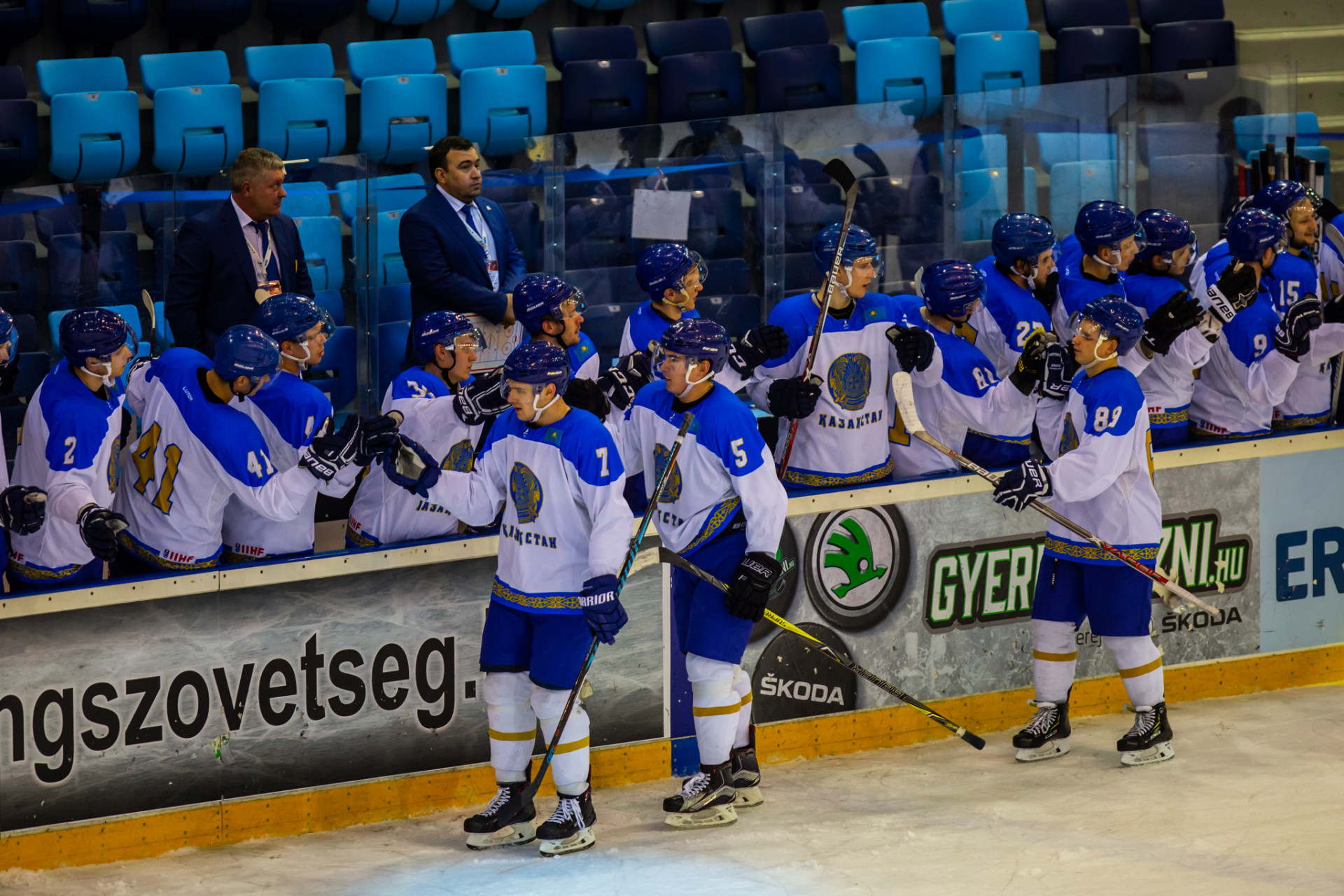 В первом матче в рамках Кубка Наследия команда Казахстана по хоккею обыграла Японию