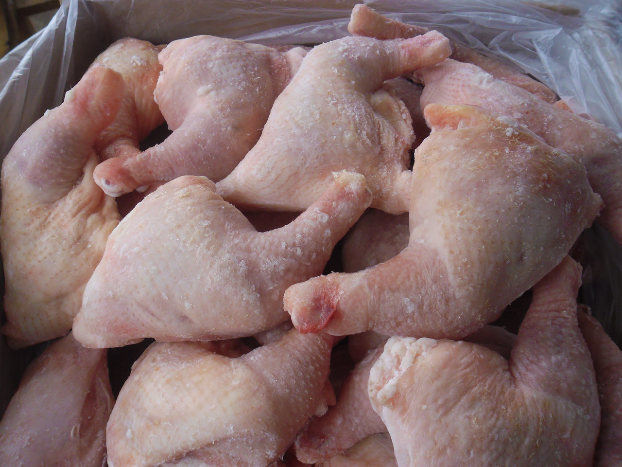 Отменены ограничения на транзит мяса птицы через РФ в Казахстан