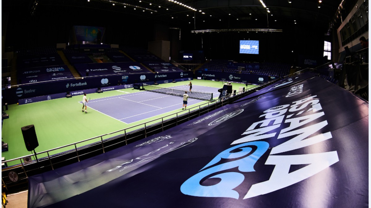 В Нур-Султане стартовали основные соревнования теннисного турнира ATP