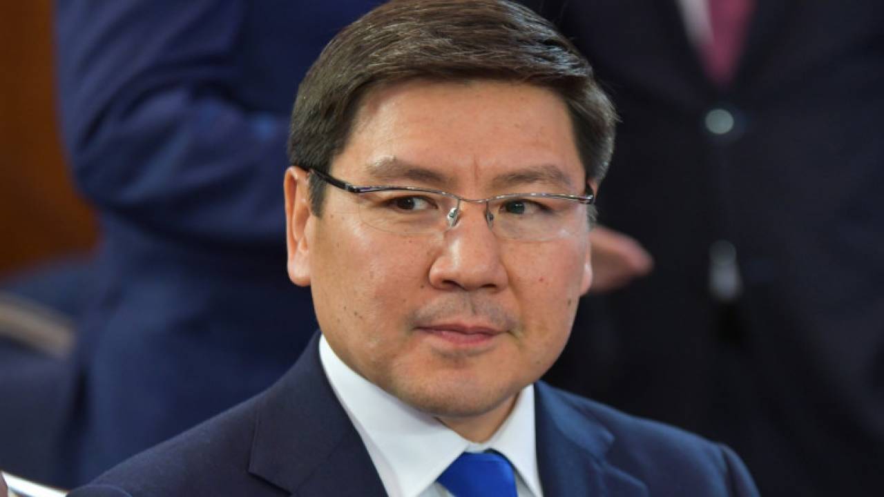 Аскар Жумагалиев назначен послом Казахстана в Нидерландах